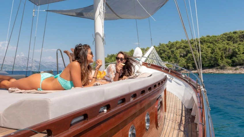 Bodrum All Inclusive Pirate Boat Tour