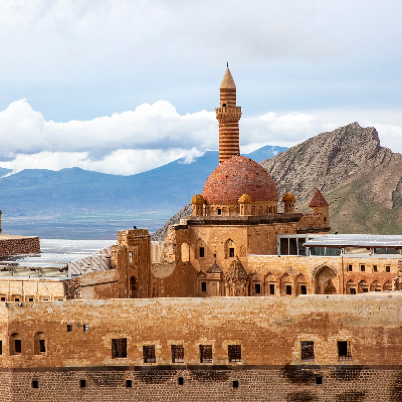 Combined Country Azerbaijan Georgia & Armenia Caucasus Tour 12 Days