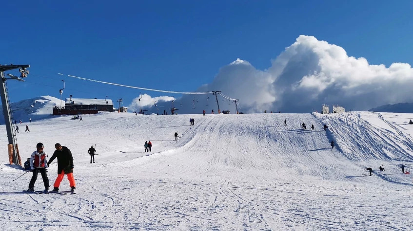 8 Days Winterland Skiing Bursa Uludag Holiday Tour