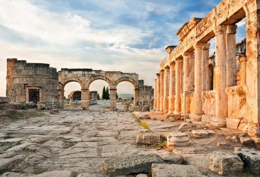 Daily Pamukkale & Laodicea Tour from Denizli